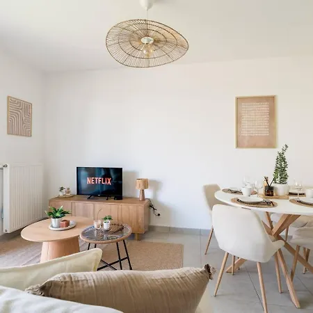 T2 Lumineux Avec Jardin • Terrasse • Parking Apartamento *